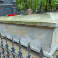 Могила И.А. Ковылина и часовня на Преображенском кладбище (зима, 2019 г.) Могила И.А. Ковылина и часовня на Преображенском кладбище (зима, 2019 г.)